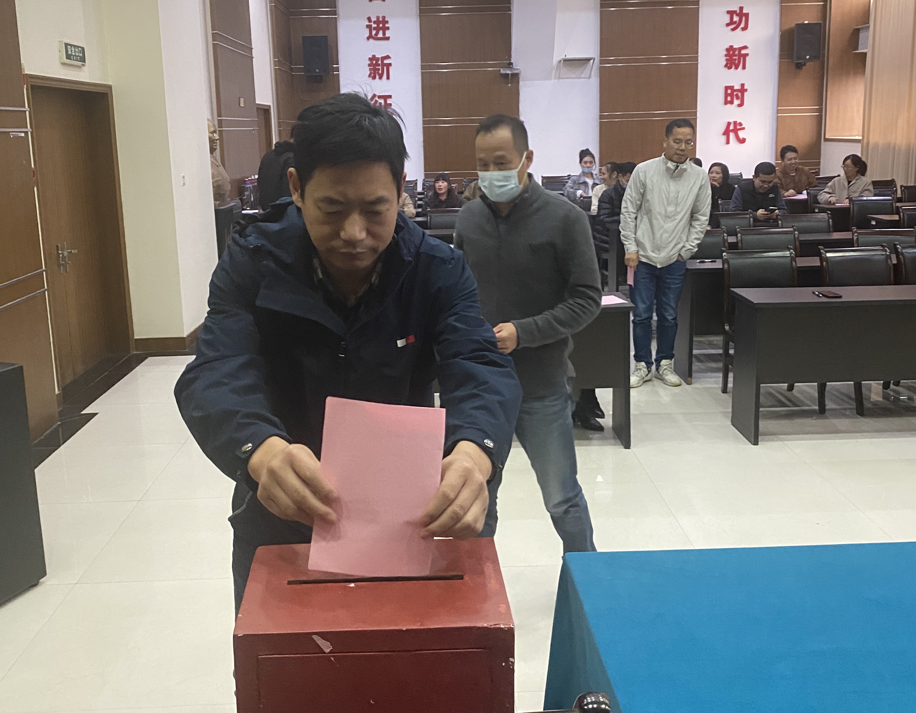 1669795174115431.jpg 7eab5114b8086f040c16ab4f570da8b.jpg